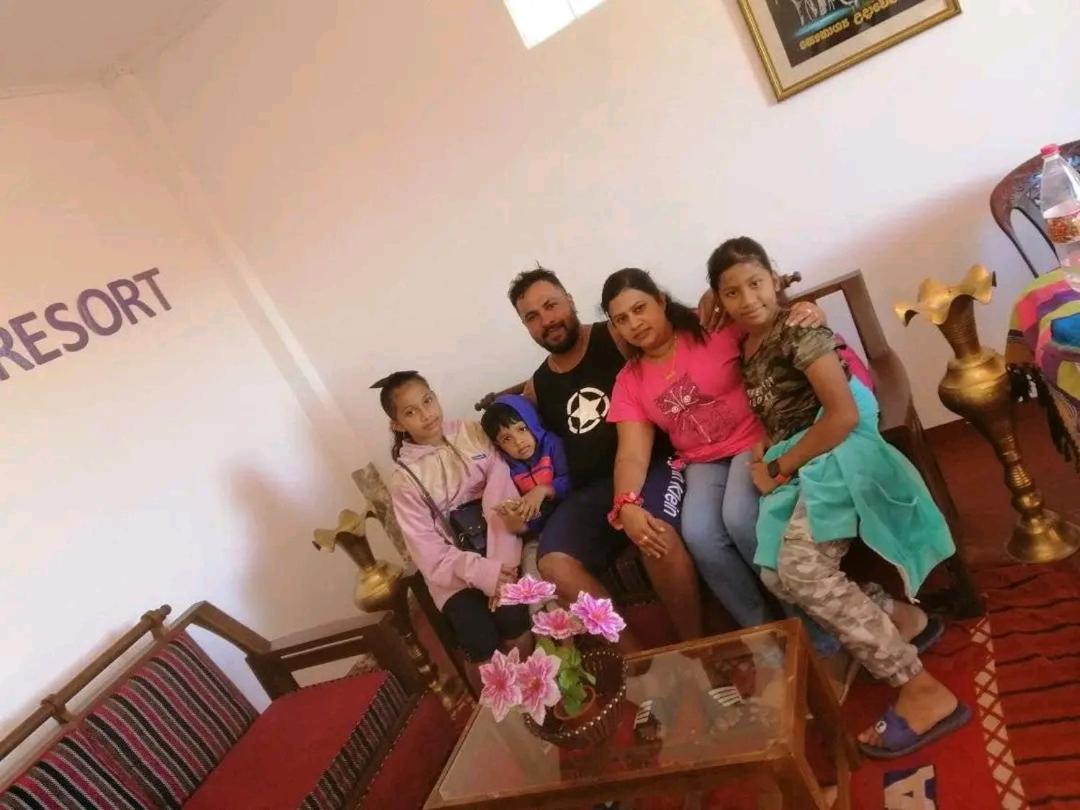 Lavender Resort نوفارا إيلِيا المظهر الخارجي الصورة